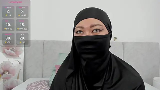 Snapshot of Jadiya_ chatting on October 18, 1:03 pm Jadiya online show from October 18, 1:03 pm