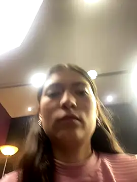 Lizzie Collin online show from September 27, 4:03 pm