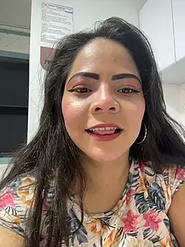 Snapshot of ROUSE_SINCLAIR chatting on October 24, 7:32 pm ROUSE SINCLAIR online show from October 24, 7:32 pm