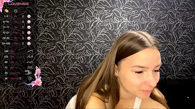 Snapshot of GemmaGunter chatting on October 2, 8:14 pm GemmaGunter online show from October 2, 8:14 pm