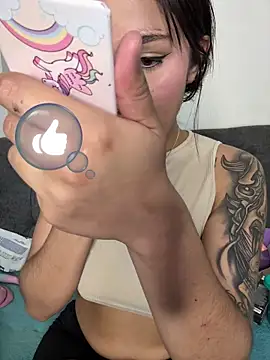 Isabella-Teen online show from December 22, 2:36 am