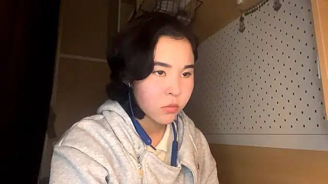 JennyCarpenter online show from March 13, 8:32 pm