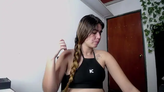 isabel 09 online show from October 14, 3:09 am