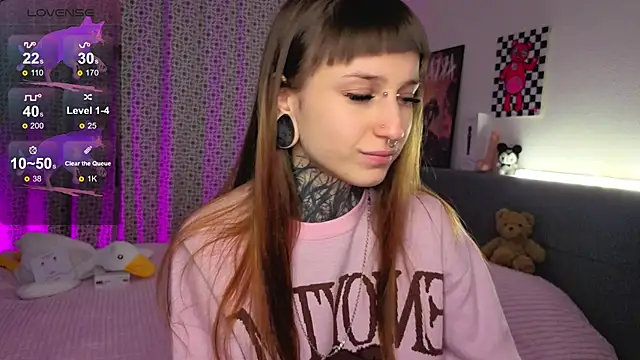 LilithPoison online show from November 19, 6:08 pm