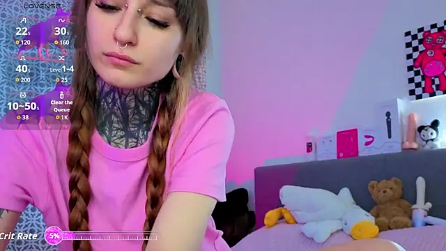 LilithPoison online show from April 3, 4:10 am