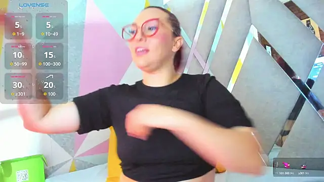 Valentina 005 online show from September 16, 1:57 am