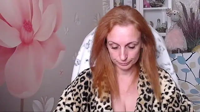 Snapshot of Venus_love1 chatting on October 16, 5:26 pm Venus love1 online show from October 16, 5:26 pm