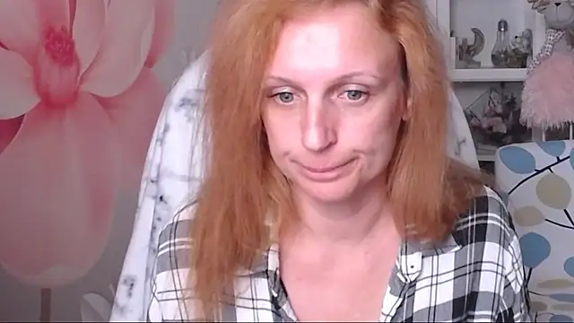 Snapshot of Venus_love1 chatting on September 24, 5:12 pm Venus love1 online show from September 24, 5:12 pm