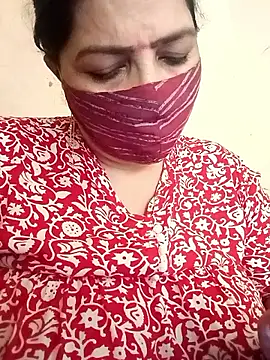 Snapshot of Love-890 chatting on November 1, 6:39 am Love-890 online show from November 1, 6:39 am