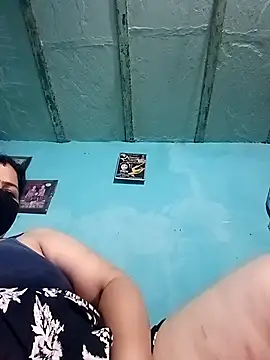 Snapshot of Love-890 chatting on September 29, 9:14 am Love-890 online show from September 29, 9:14 am