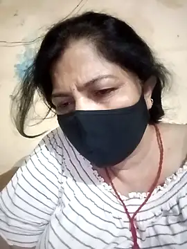 Snapshot of Love-890 chatting on September 17, 7:45 pm Love-890 online show from September 17, 7:45 pm