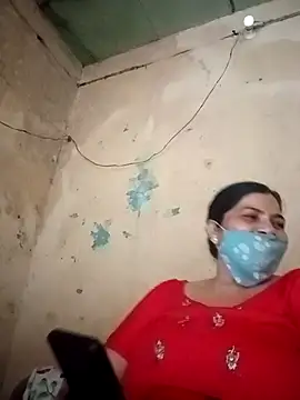 Snapshot of Love-890 chatting on October 5, 9:36 am Love-890 online show from October 5, 9:36 am