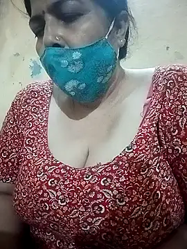 Snapshot of Love-890 chatting on October 7, 1:48 pm Love-890 online show from October 7, 1:48 pm