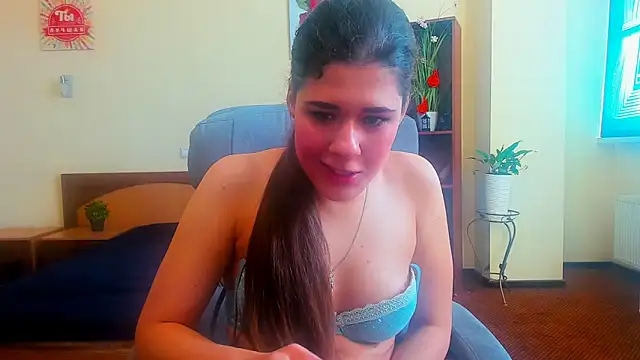 Snapshot of Joannia chatting on October 22, 7:13 am Joannia online show from October 22, 7:13 am