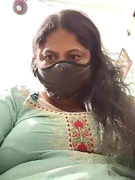 Snapshot of Mmm143 chatting on September 22, 9:02 pm Mmm143 online show from September 22, 9:02 pm