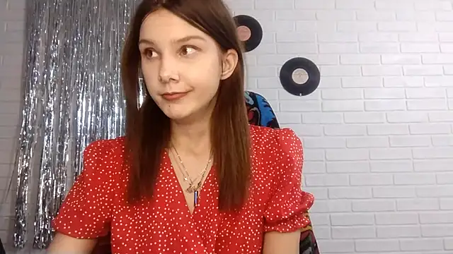 StarlightVeil online show from September 15, 4:14 pm