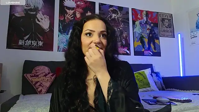 KiraQuinn1 online show from November 18, 4:41 pm