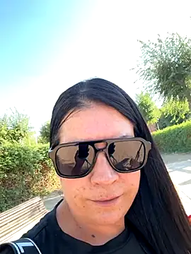 Milfs43 online show from September 16, 4:04 pm
