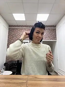 EmmaStarkk online show from September 18, 4:22 am