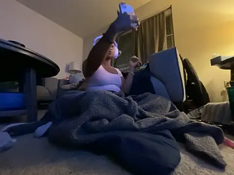 Snapshot of GoddessFatPuss chatting on September 18, 3:38 am GoddessFatPuss online show from September 18, 3:38 am