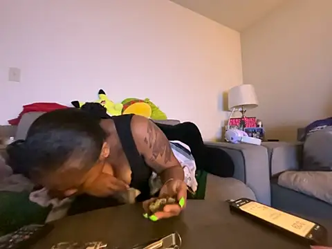 Snapshot of GoddessFatPuss chatting on September 21, 7:29 am GoddessFatPuss online show from September 21, 7:29 am