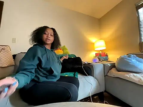 Snapshot of GoddessFatPuss chatting on October 13, 5:04 pm GoddessFatPuss online show from October 13, 5:04 pm