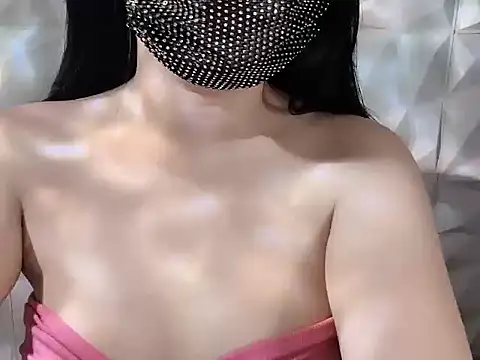 VenusLily online show from September 16, 1:24 am