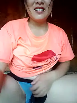 Snapshot of emilyzz chatting on September 17, 10:24 am emilyzz online show from September 17, 10:24 am