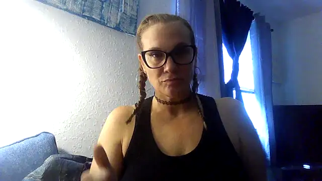 Ariasweetaspie online show from October 9, 5:06 pm