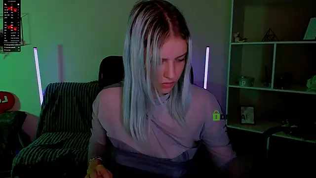 kaela spell  online show from October 19, 1:13 pm