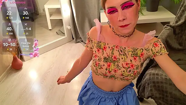 KarenSmitht online show from October 13, 5:26 pm