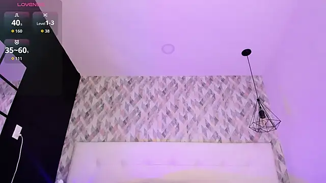 Snapshot of krisstenSantos chatting on September 20, 12:14 pm krisstenSantos online show from September 20, 12:14 pm