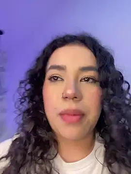 Snapshot of krisstenSantos chatting on October 10, 2:33 pm krisstenSantos online show from October 10, 2:33 pm