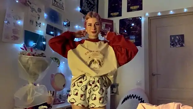 PinkVampire online show from September 29, 8:47 pm