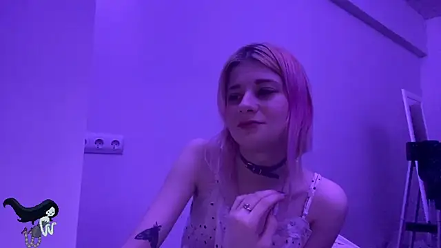 PinkVampire online show from October 26, 9:43 pm