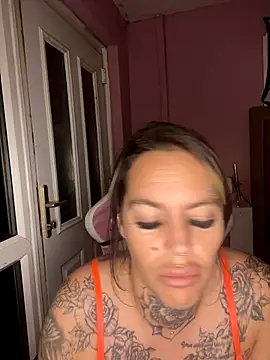 DIRTY PAISLEY X online show from October 28, 6:57 pm