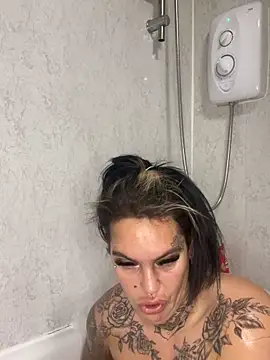 DIRTY PAISLEY X online show from September 29, 6:46 pm