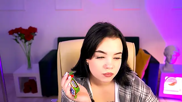 leslierowe  online show from September 19, 12:59 pm