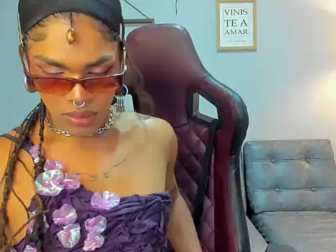 Snapshot of ile_matamba chatting on September 22, 2:37 pm ile matamba online show from September 22, 2:37 pm