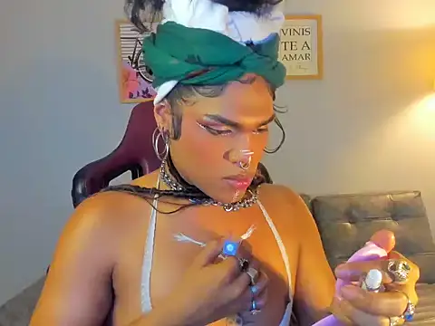 Snapshot of ile_matamba chatting on September 18, 4:38 pm ile matamba online show from September 18, 4:38 pm