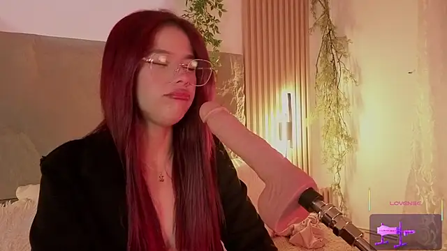 Snapshot of YourgirlAmmi chatting on October 14, 2:14 am YourgirlAmmi online show from October 14, 2:14 am