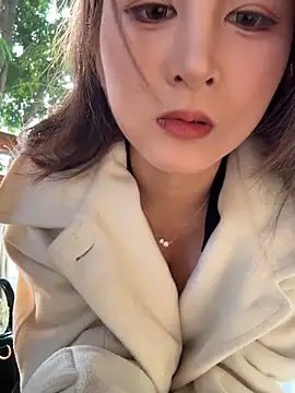 yuki june online show from January 17, 8:44 am