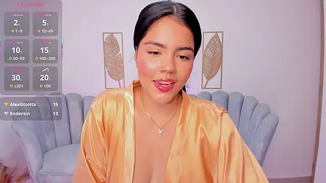 Snapshot of Mila_blaze chatting on October 3, 4:50 am Mila blaze online show from October 3, 4:50 am