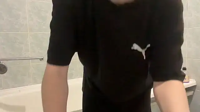 Snapshot of MargarettNewbie chatting on September 27, 5:47 am MargarettNewbie online show from September 27, 5:47 am