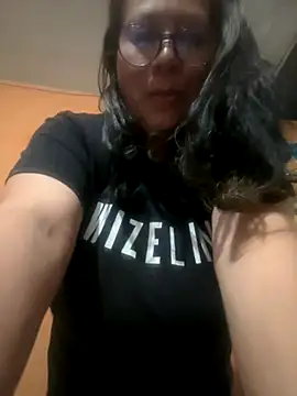 Snapshot of Lisa_Squirt_Hot chatting on September 23, 12:20 am Lisa Squirt Hot online show from September 23, 12:20 am