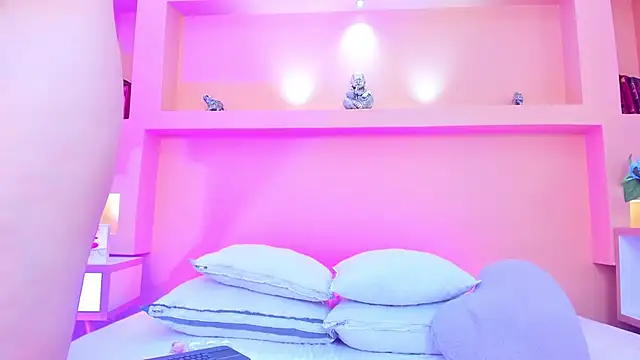 SofiaFontaiine online show from October 18, 4:15 am