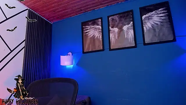 Snapshot of Angel-dragun chatting on October 24, 3:24 am Angel-dragun online show from October 24, 3:24 am