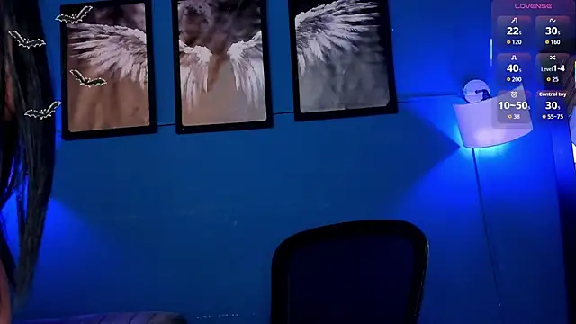 Snapshot of Angel-dragun chatting on October 25, 3:25 am Angel-dragun online show from October 25, 3:25 am