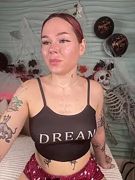 Snapshot of EvaNude- chatting on October 30, 11:17 pm EvaNude- online show from October 30, 11:17 pm