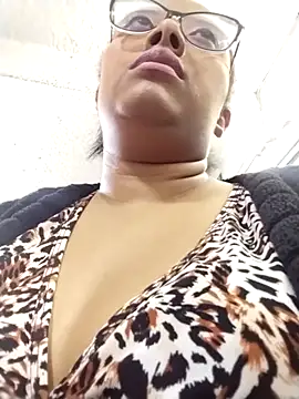 Ebony-Goddess19 online show from January 14, 7:08 pm